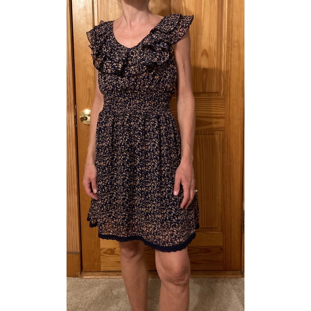 Floral Ruffle Dress 🌺